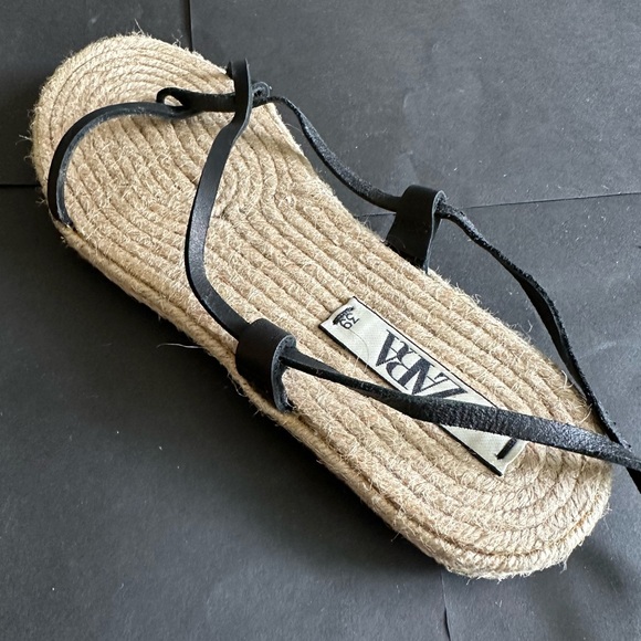 Zara black leather tie up sandal with jute sole - Picture 5 of 6